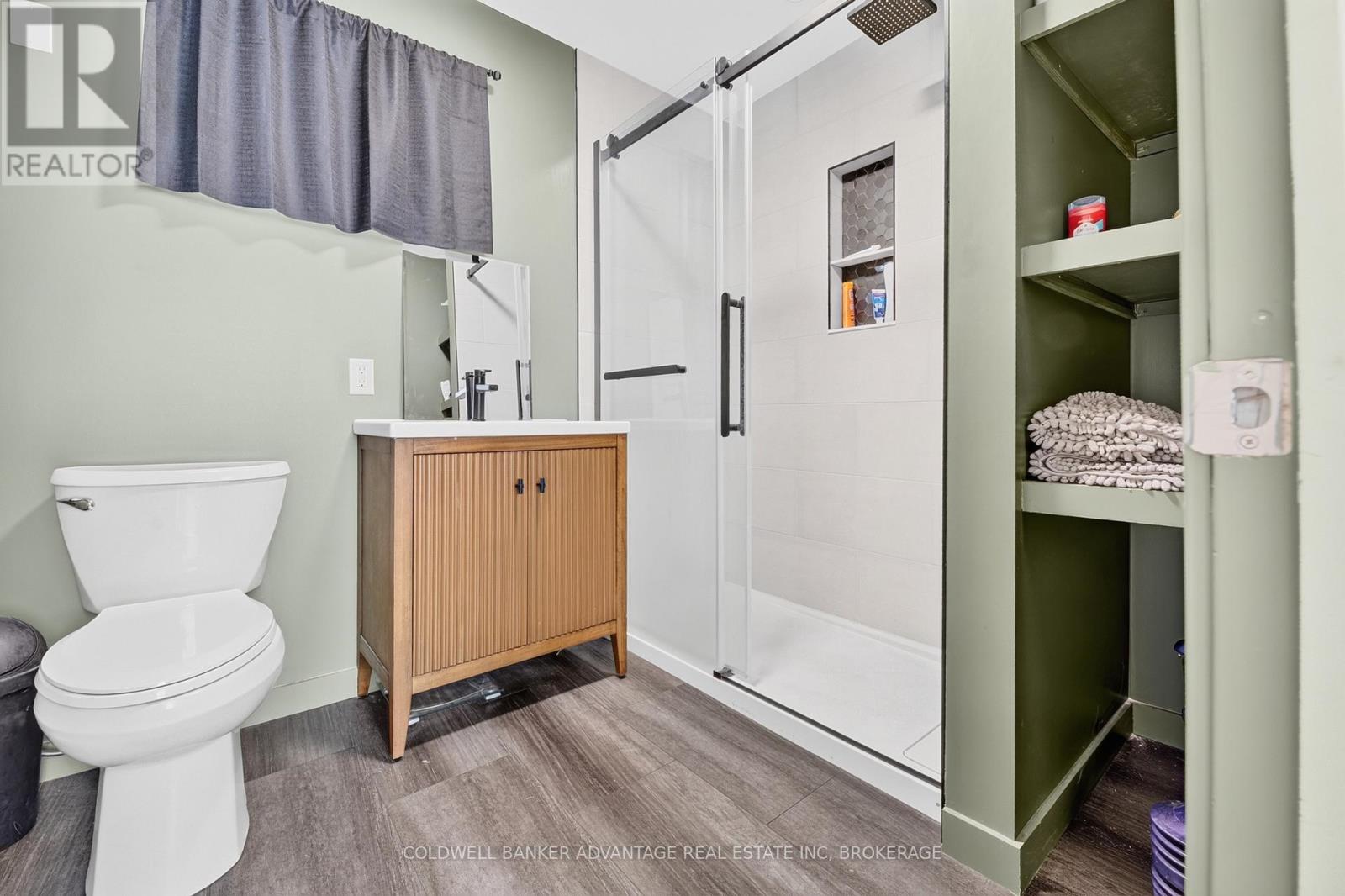 229 Dain Avenue, Welland, Ontario  L3B 3E7 - Photo 13 - X13778494