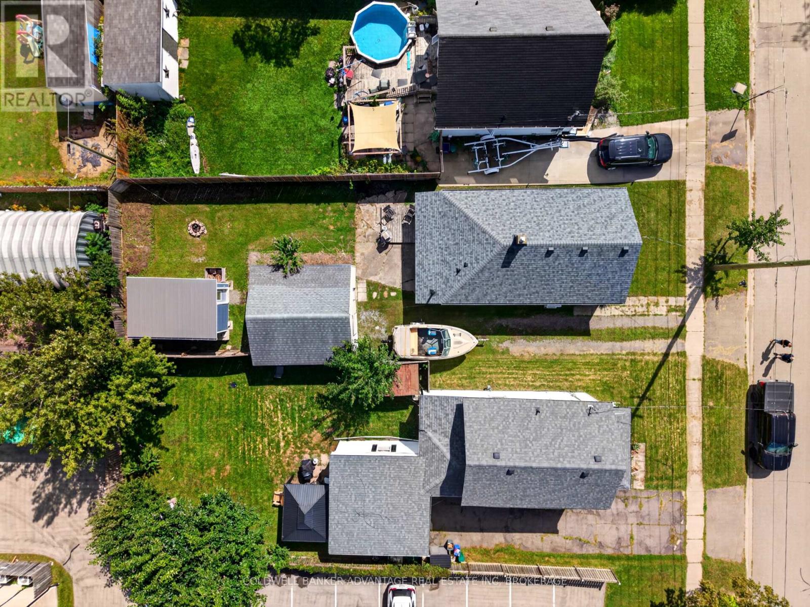 229 Dain Avenue, Welland, Ontario  L3B 3E7 - Photo 3 - X13778494