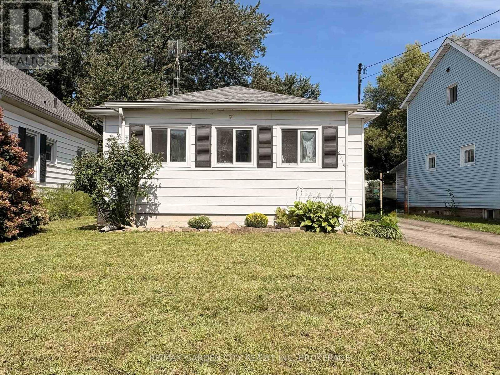 6375 Culp Street, Niagara Falls, Ontario  L2G 2C2 - Photo 2 - X13778514