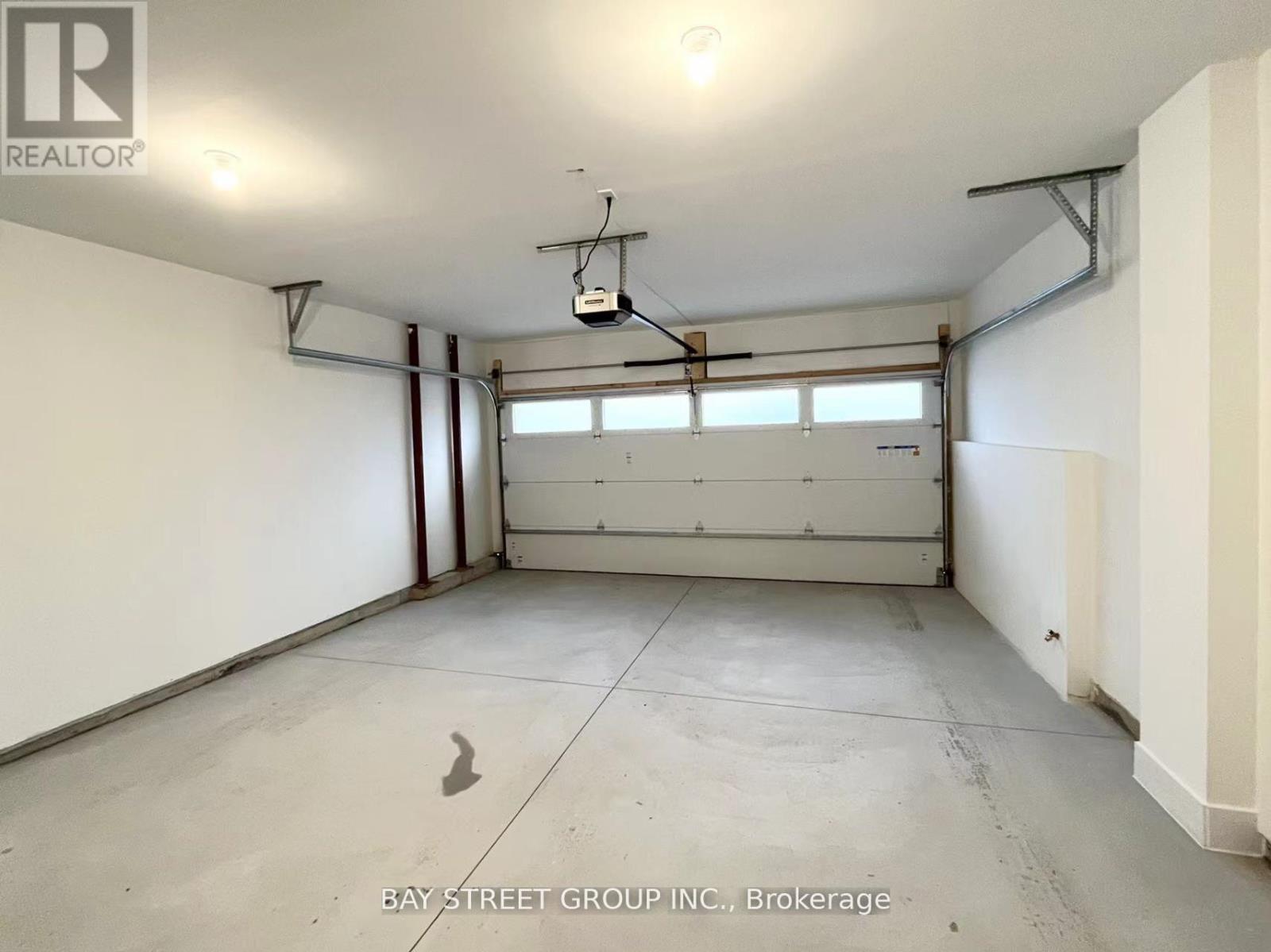 7405 Matteo Drive, Niagara Falls, Ontario  L2H 2Y6 - Photo 15 - X13778534