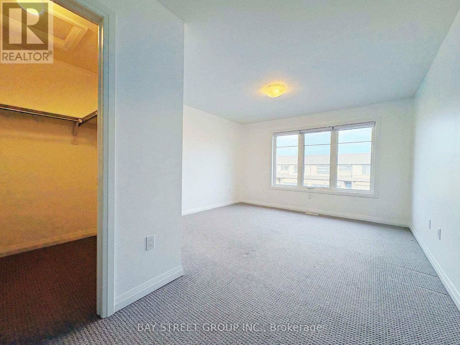 7405 Matteo Drive, Niagara Falls, Ontario  L2H 2Y6 - Photo 9 - X13778534