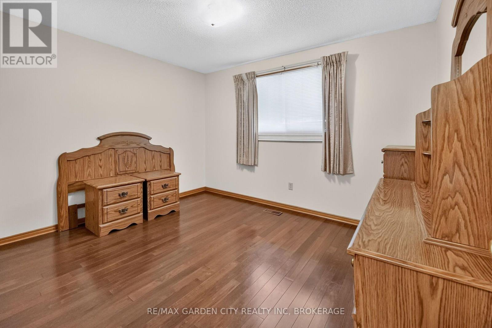 67 College Park Drive, Welland, Ontario  L3C 6Z7 - Photo 15 - X13778564