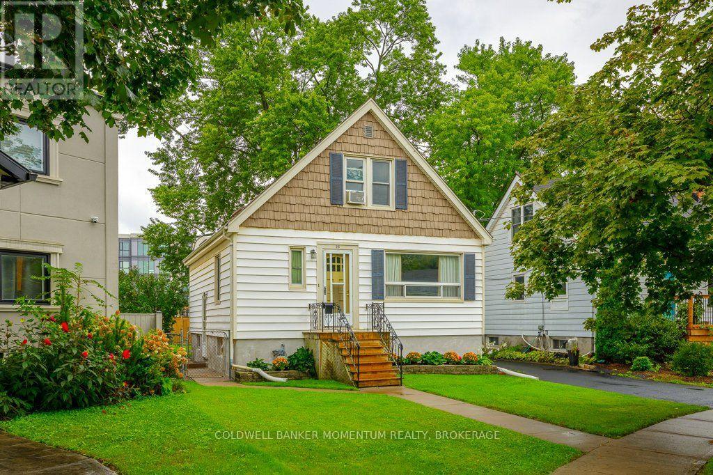 25 CLAYBURN AVENUE, St. Catharines, Ontario