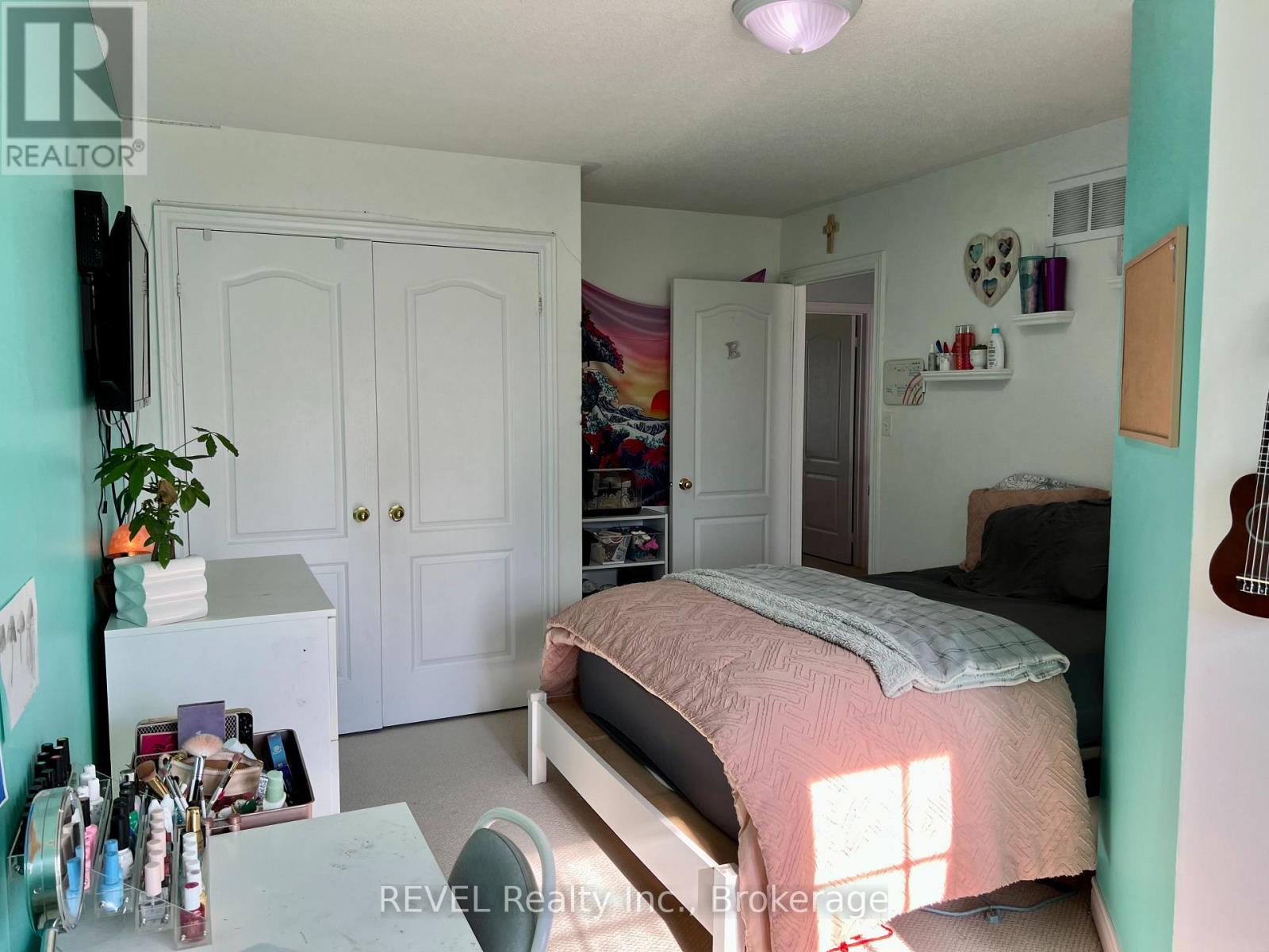 18 Mackenzie King Avenue, St. Catharines, Ontario  L2P 0A1 - Photo 15 - X13778644