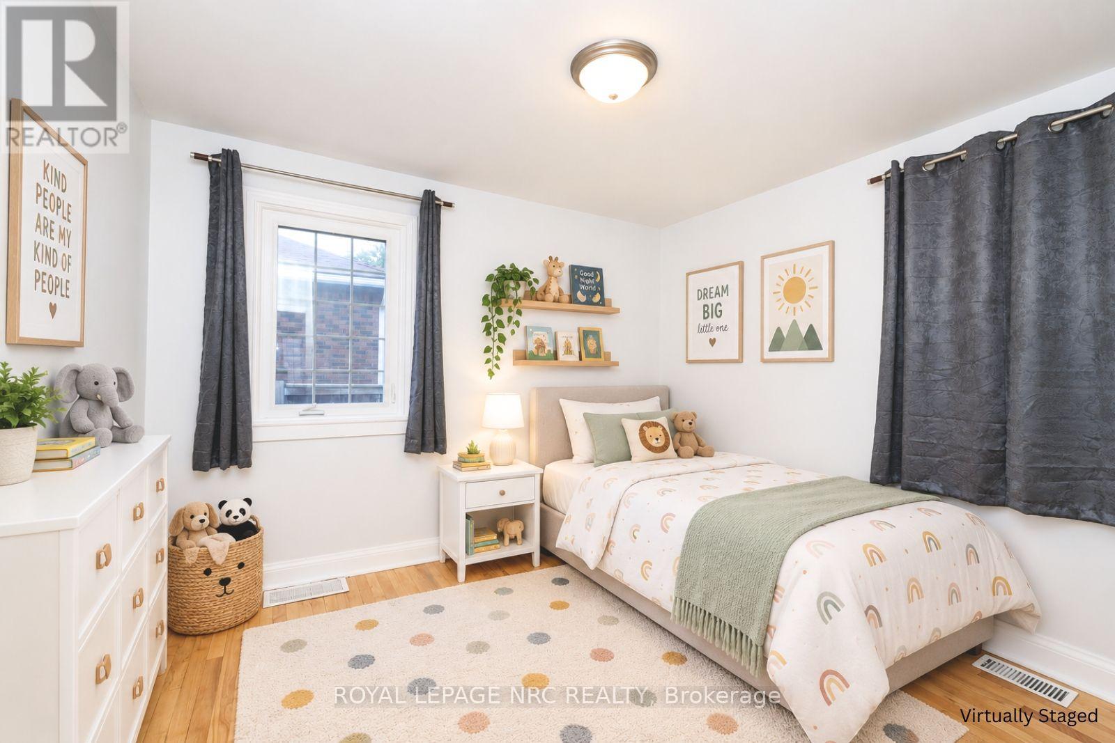 27 Cedardale Avenue, St. Catharines, Ontario  L2P 1B2 - Photo 15 - X13778696
