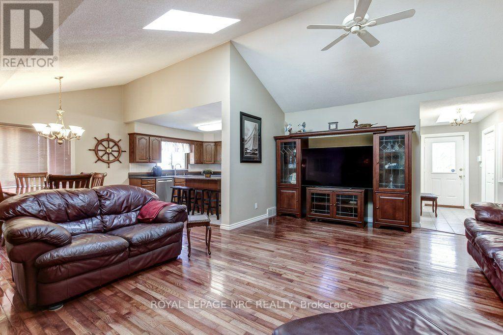 2315 Clifton Street, Thorold, Ontario  L0S 1A0 - Photo 12 - X13778924