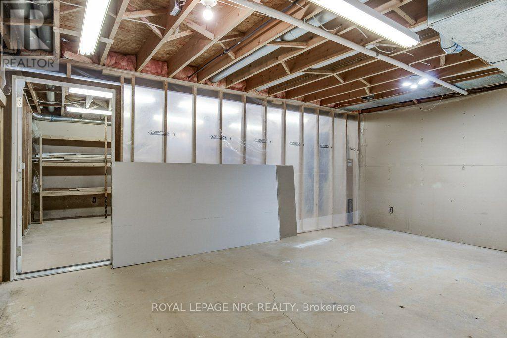 2315 Clifton Street, Thorold, Ontario  L0S 1A0 - Photo 39 - X13778924