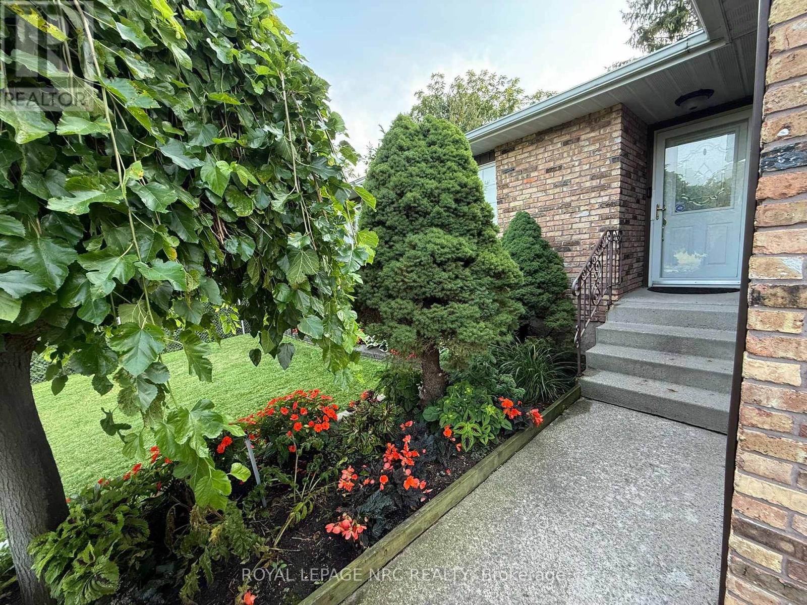 2315 Clifton Street, Thorold, Ontario  L0S 1A0 - Photo 4 - X13778924