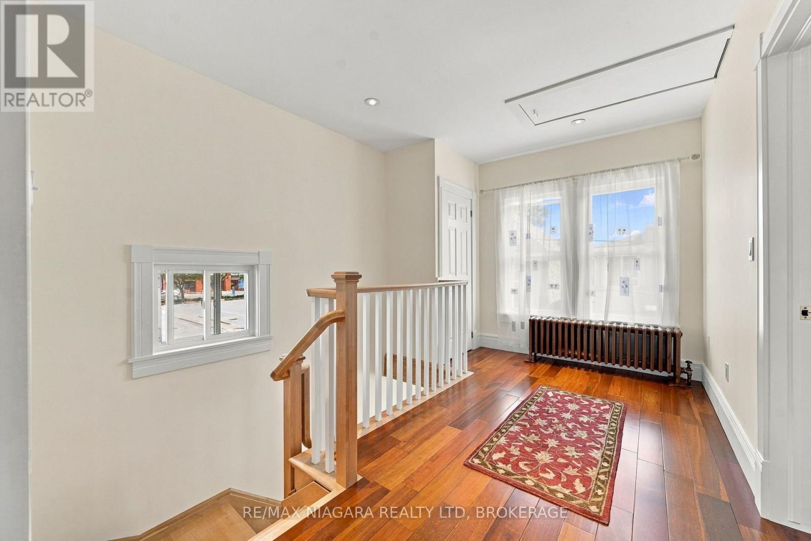 8 Trafalgar Street, St. Catharines, Ontario  L2R 3L7 - Photo 26 - X13779212