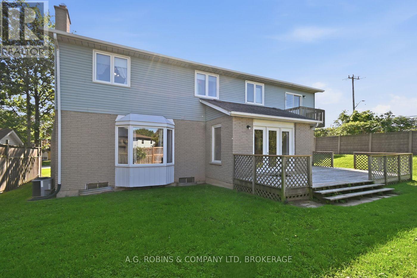381 Kerman Avenue, Grimsby, Ontario  L3M 5C4 - Photo 49 - X13779756