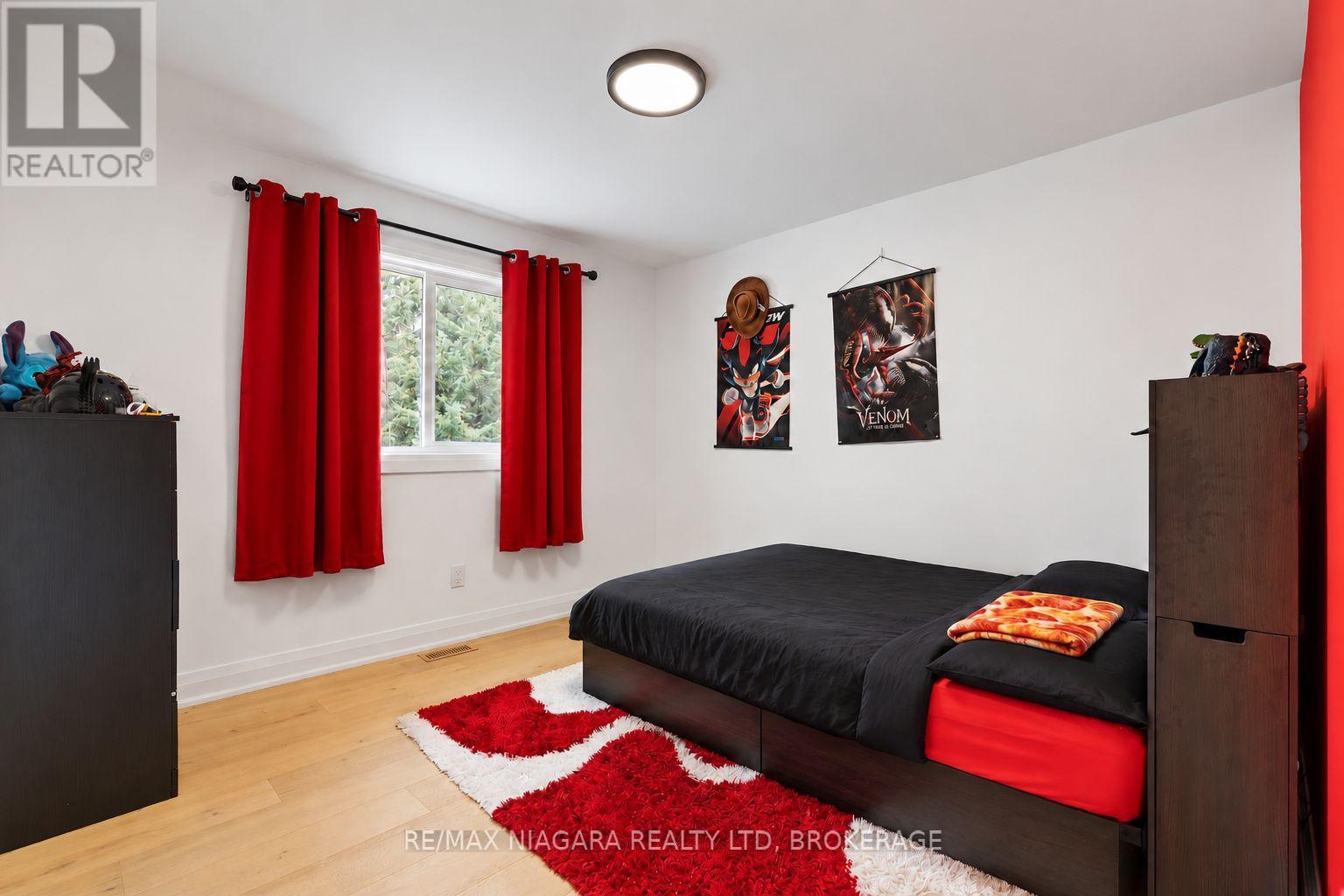 22 George Street, Grimsby, Ontario  L3M 3Y6 - Photo 12 - X13780274