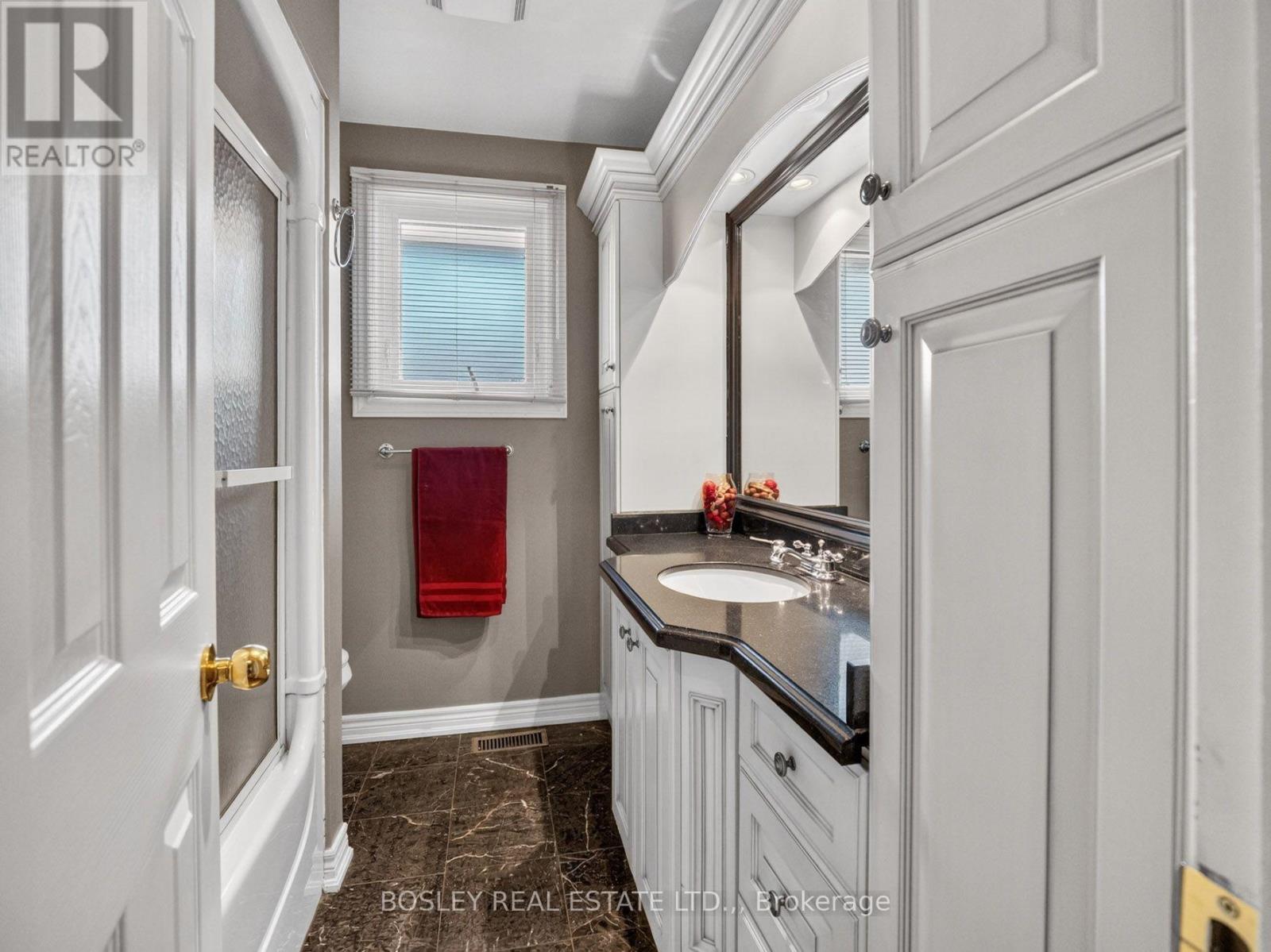 5 Bendingroad Crescent, St. Catharines, Ontario  L2N 5R4 - Photo 15 - X13780908