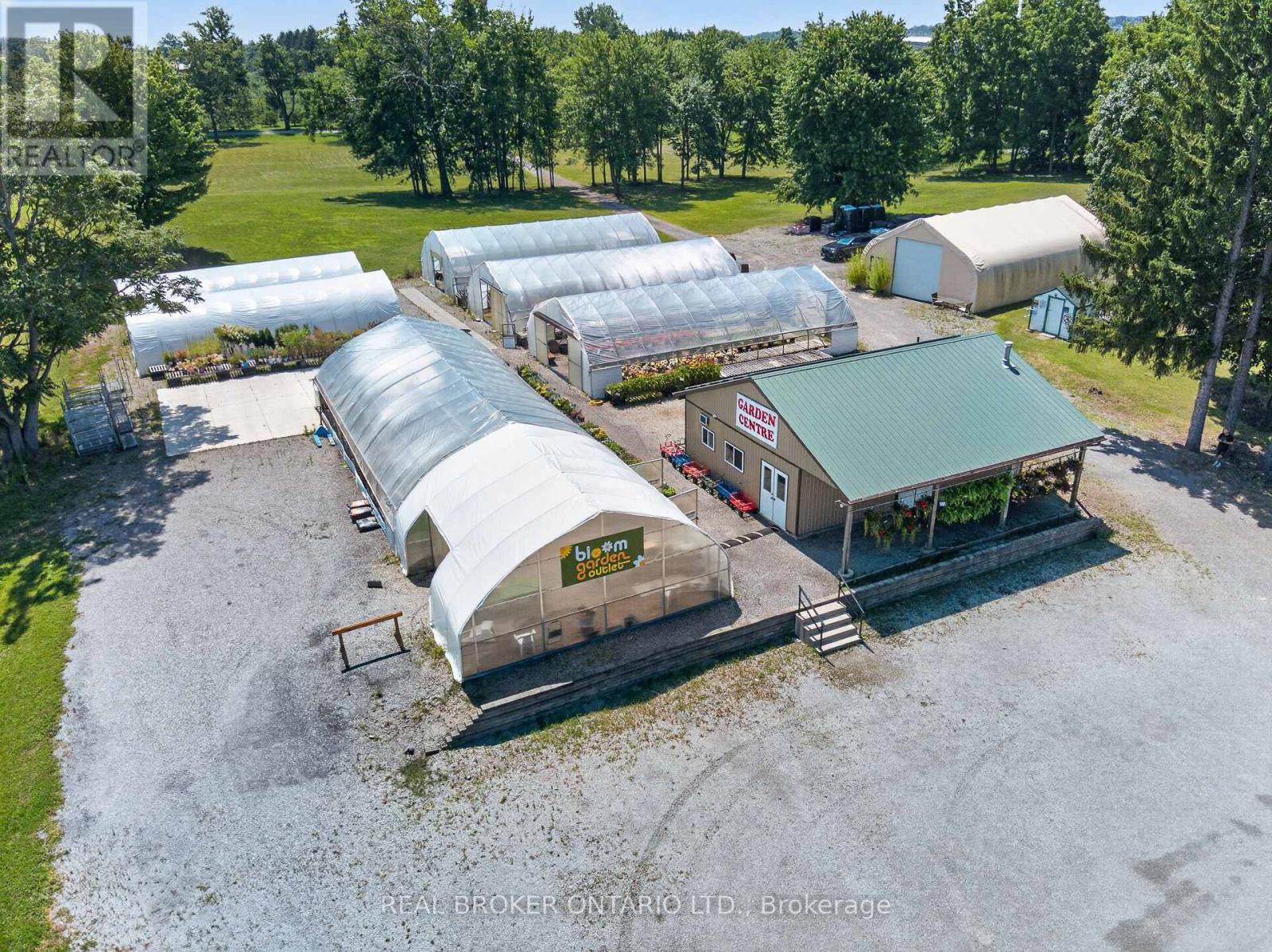 230 Hwy 20 E, Thorold, Ontario  L0S 1E6 - Photo 4 - X13781676
