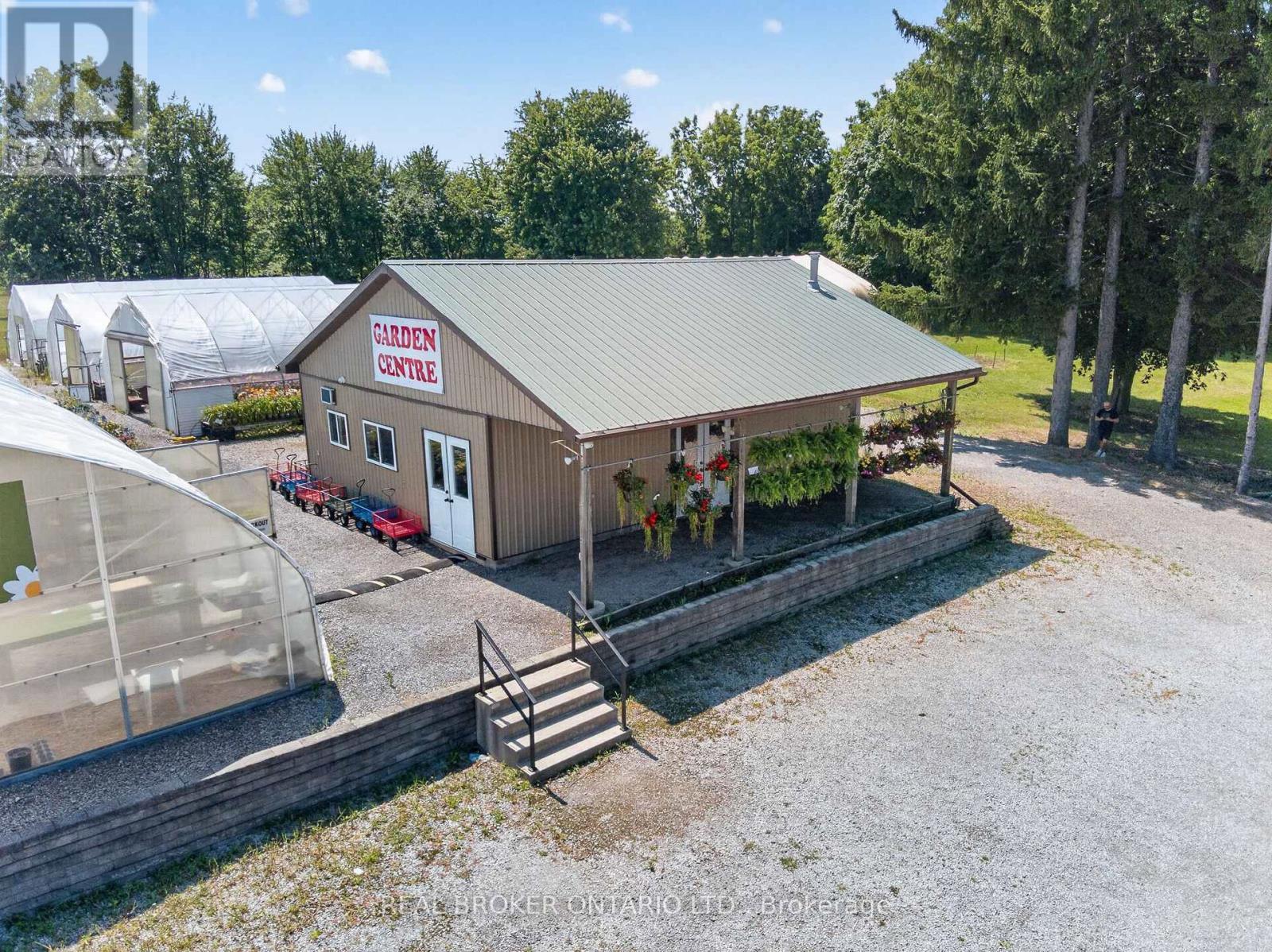 230 Hwy 20 E, Thorold, Ontario  L0S 1E6 - Photo 5 - X13781676