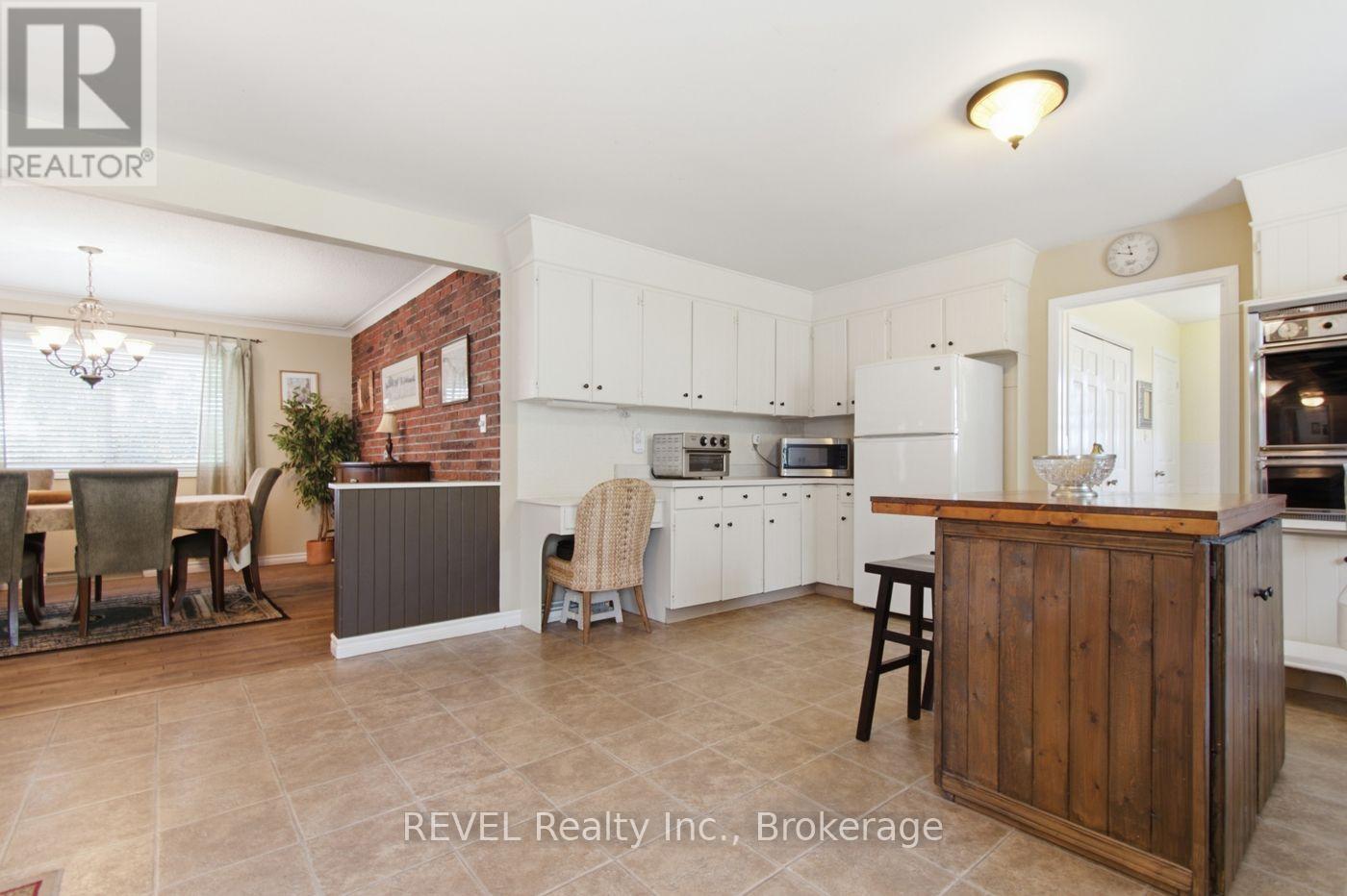 671 Kilman Road, Pelham, Ontario  L0S 1C0 - Photo 9 - X13783034