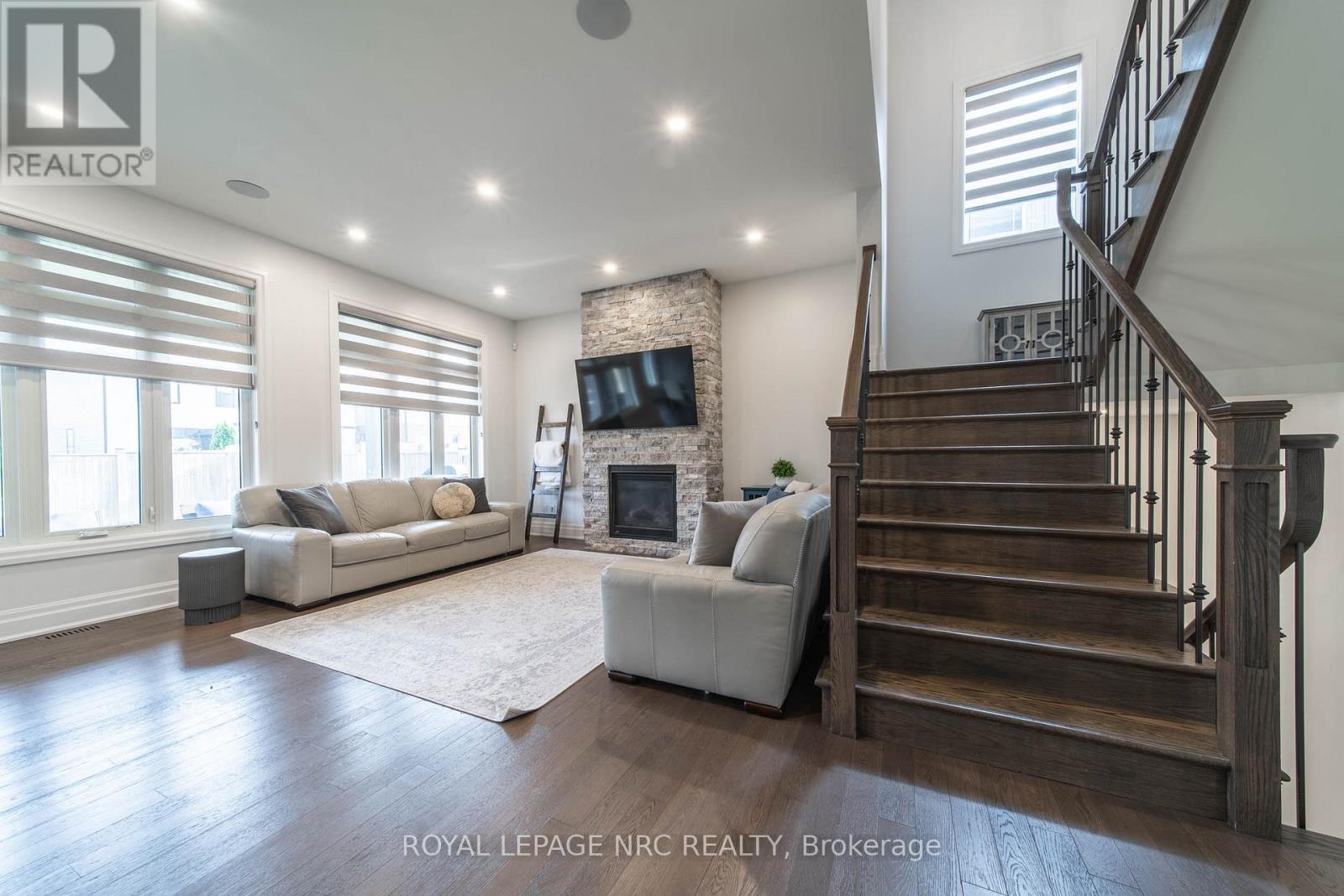 5 Autumn Avenue, Thorold, Ontario  L2V 0B6 - Photo 4 - X13783112