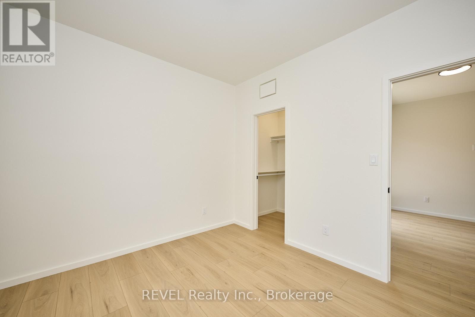 Unit 2 - 5361 Valley Way, Niagara Falls, Ontario  L2E 1X5 - Photo 7 - X13783278