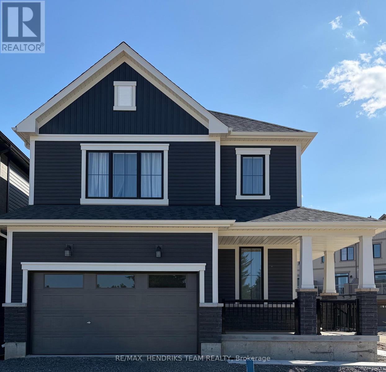 5 Derose Avenue S, Thorold, Ontario  L3B 5N5 - Photo 2 - X13783354
