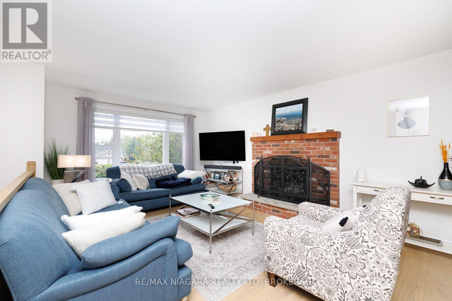 31 Pleasant Avenue S, Fort Erie, Ontario  L0S 1N0 - Photo 9 - X13783420