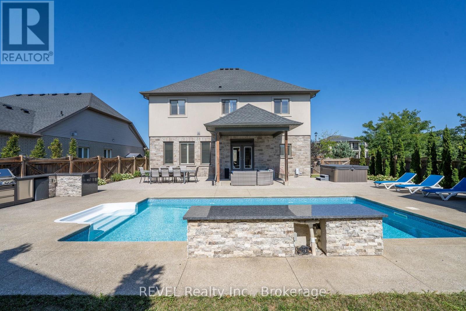 24 Brewerton Boulevard, Pelham, Ontario  L0S 1E5 - Photo 45 - X13783708