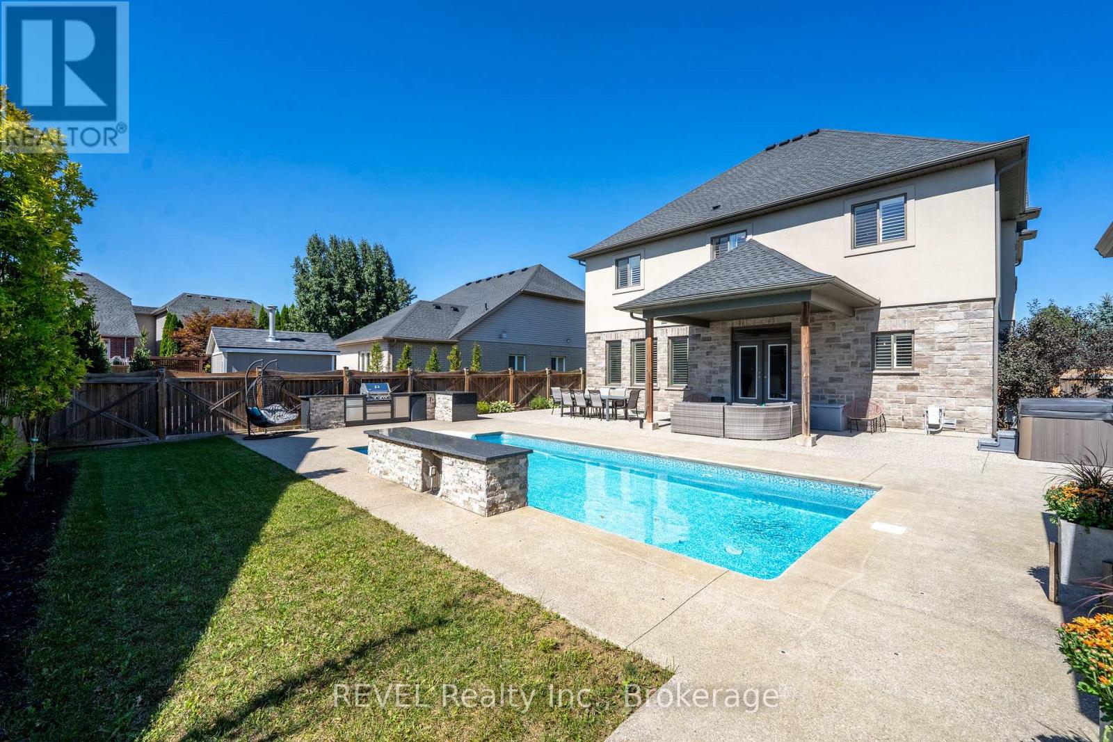 24 Brewerton Boulevard, Pelham, Ontario  L0S 1E5 - Photo 47 - X13783708
