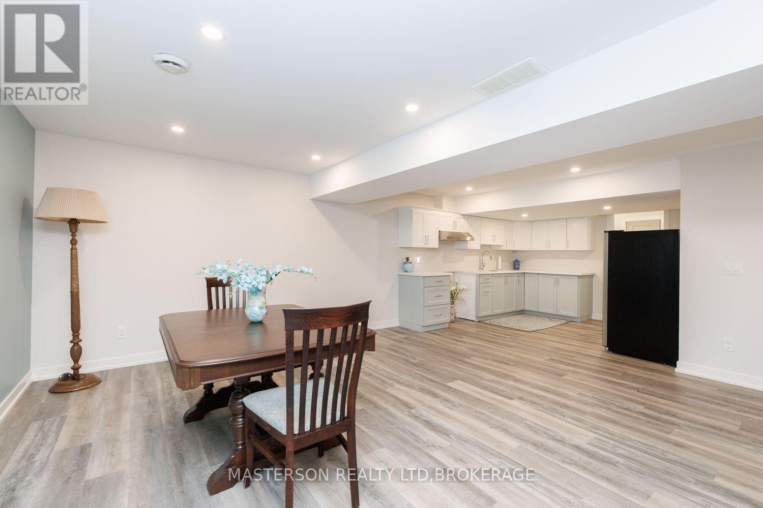 9373 Madison Crescent, Niagara Falls, Ontario  L2H 0M3 - Photo 28 - X13784086