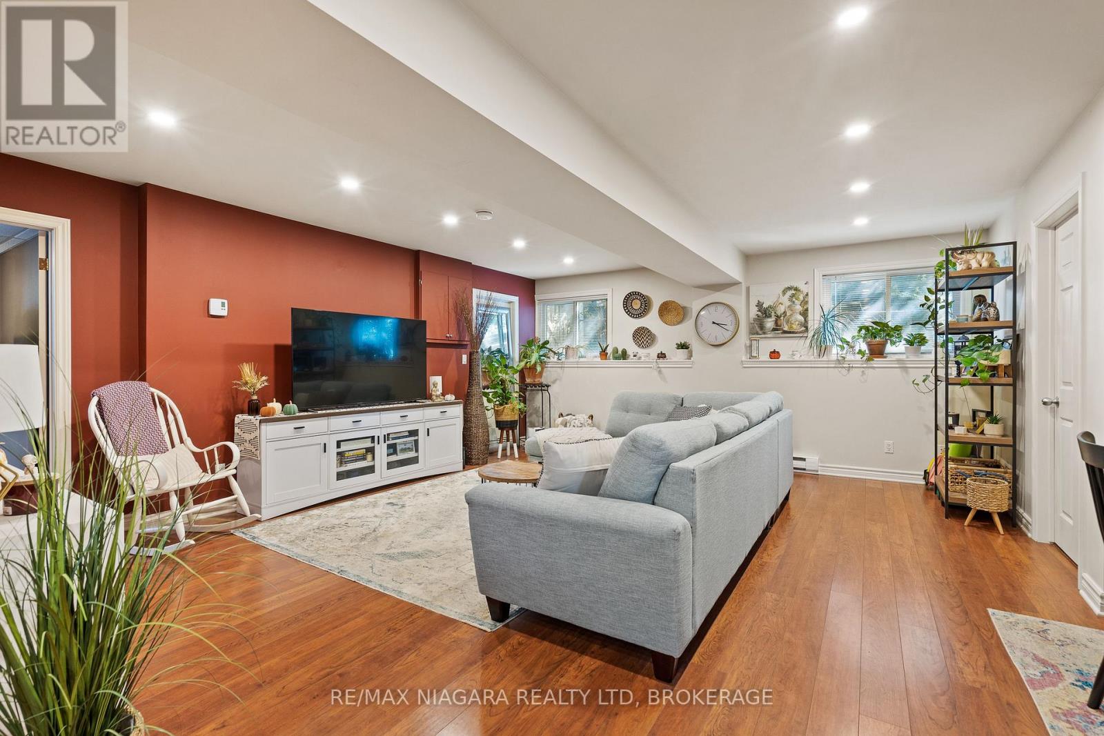 5679 Highland Avenue, Niagara Falls, Ontario  L2G 4X2 - Photo 28 - X13784190