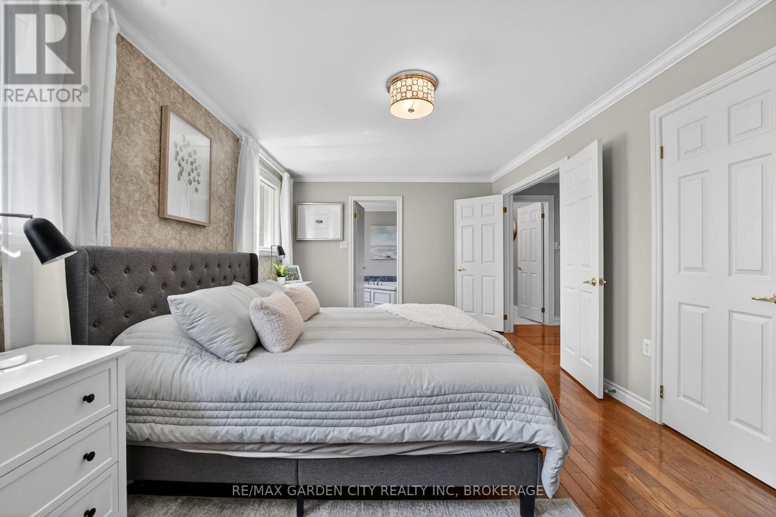 734 Brigadoon Drive, Hamilton, Ontario  L9C 7S2 - Photo 22 - X13784212