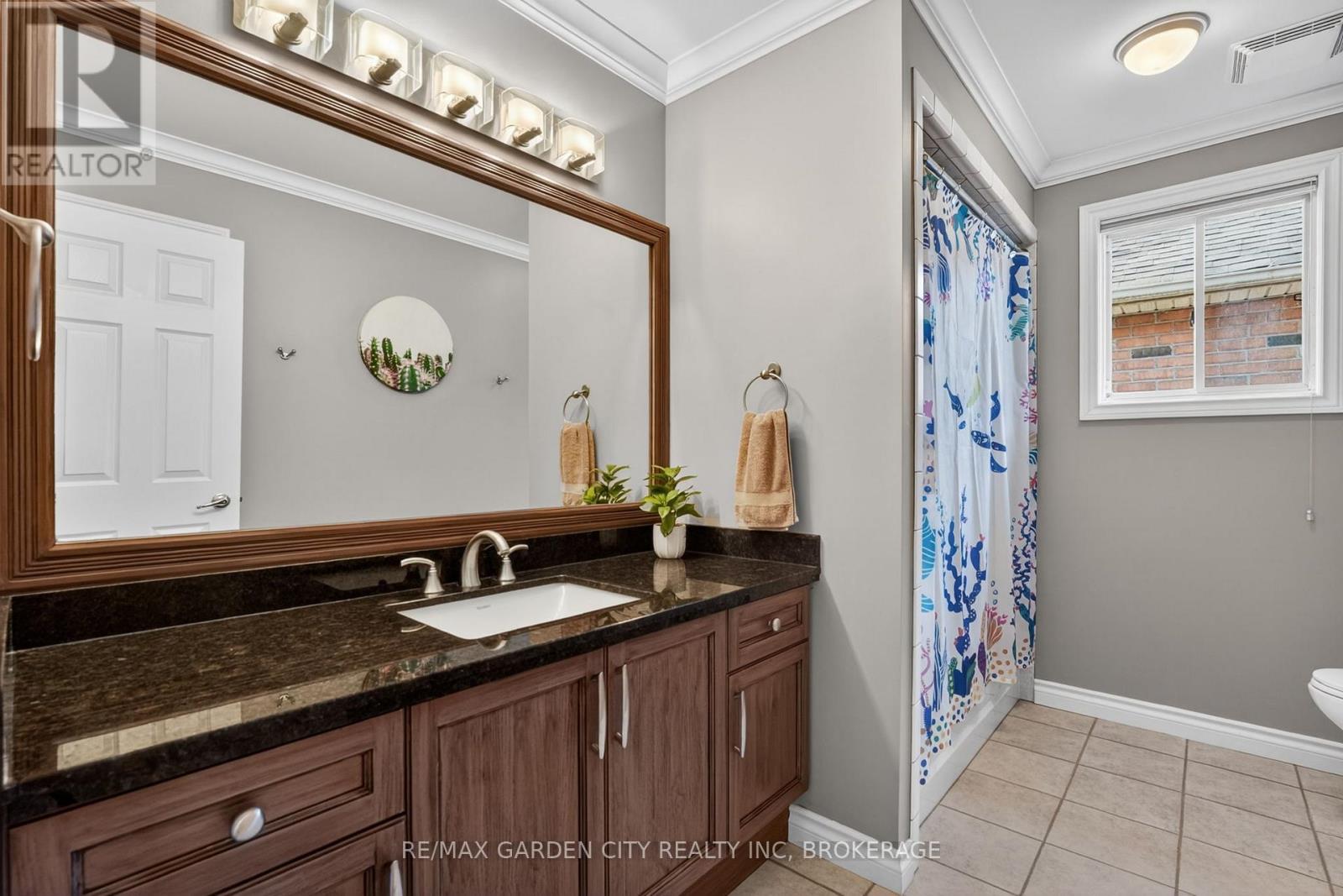 734 Brigadoon Drive, Hamilton, Ontario  L9C 7S2 - Photo 25 - X13784212