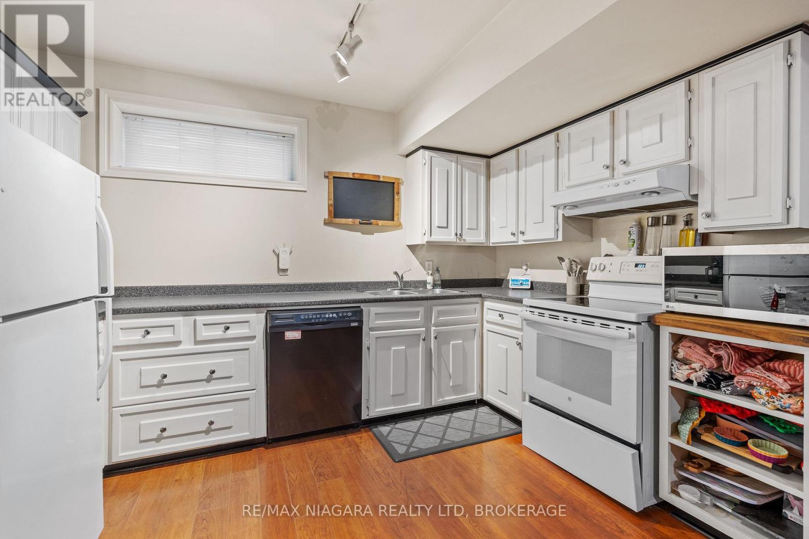 5671 Highland Avenue, Niagara Falls, Ontario  L2G 4X2 - Photo 32 - X13784292