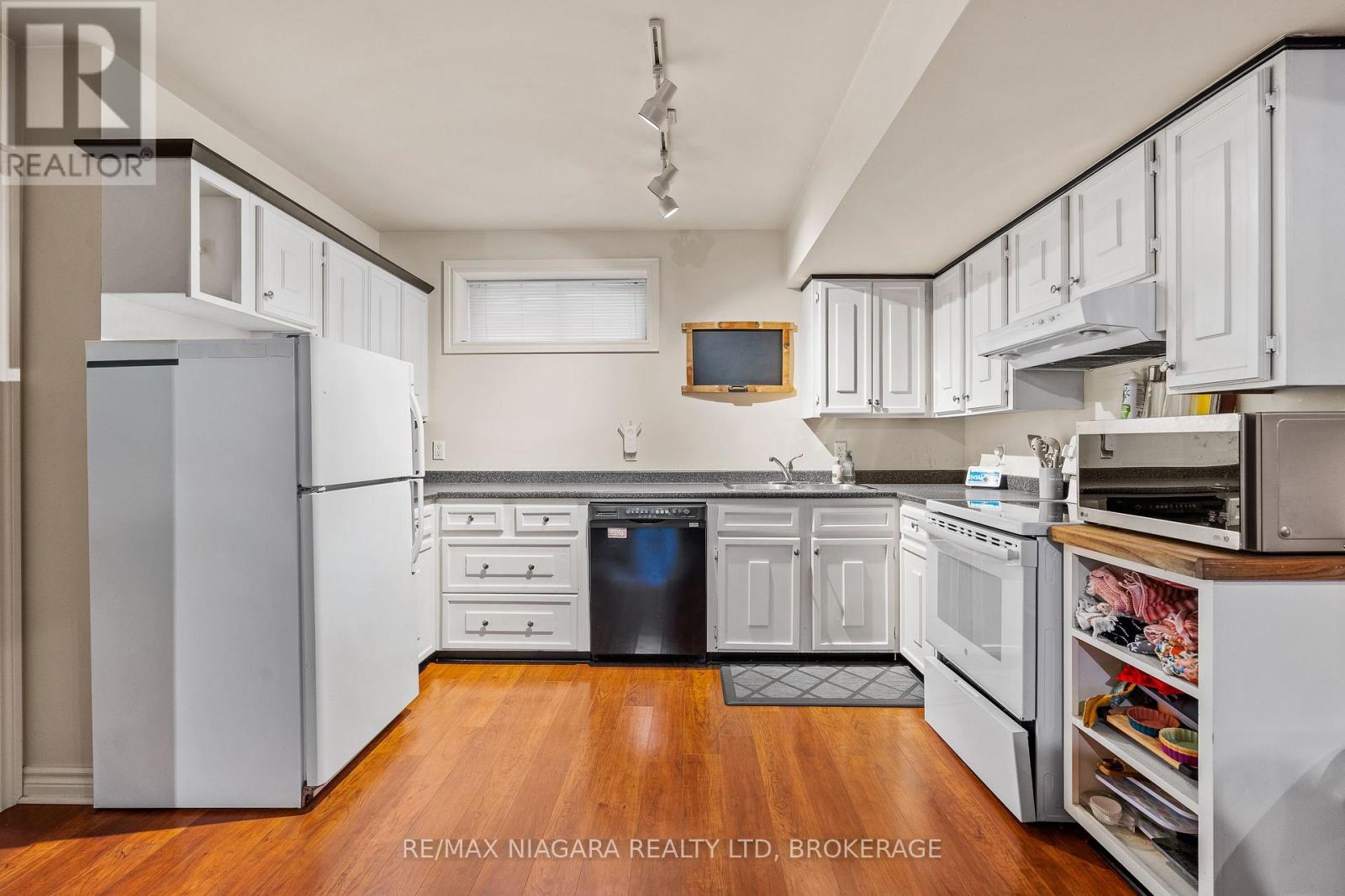 5671 Highland Avenue, Niagara Falls, Ontario  L2G 4X2 - Photo 33 - X13784292