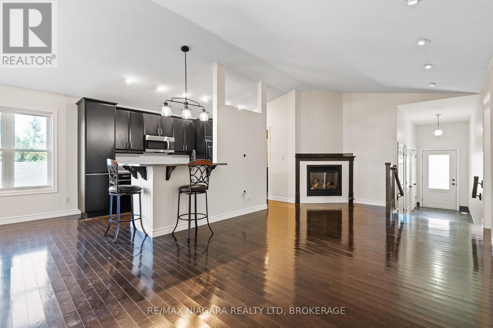 5671 Highland Avenue, Niagara Falls, Ontario  L2G 4X2 - Photo 8 - X13784292