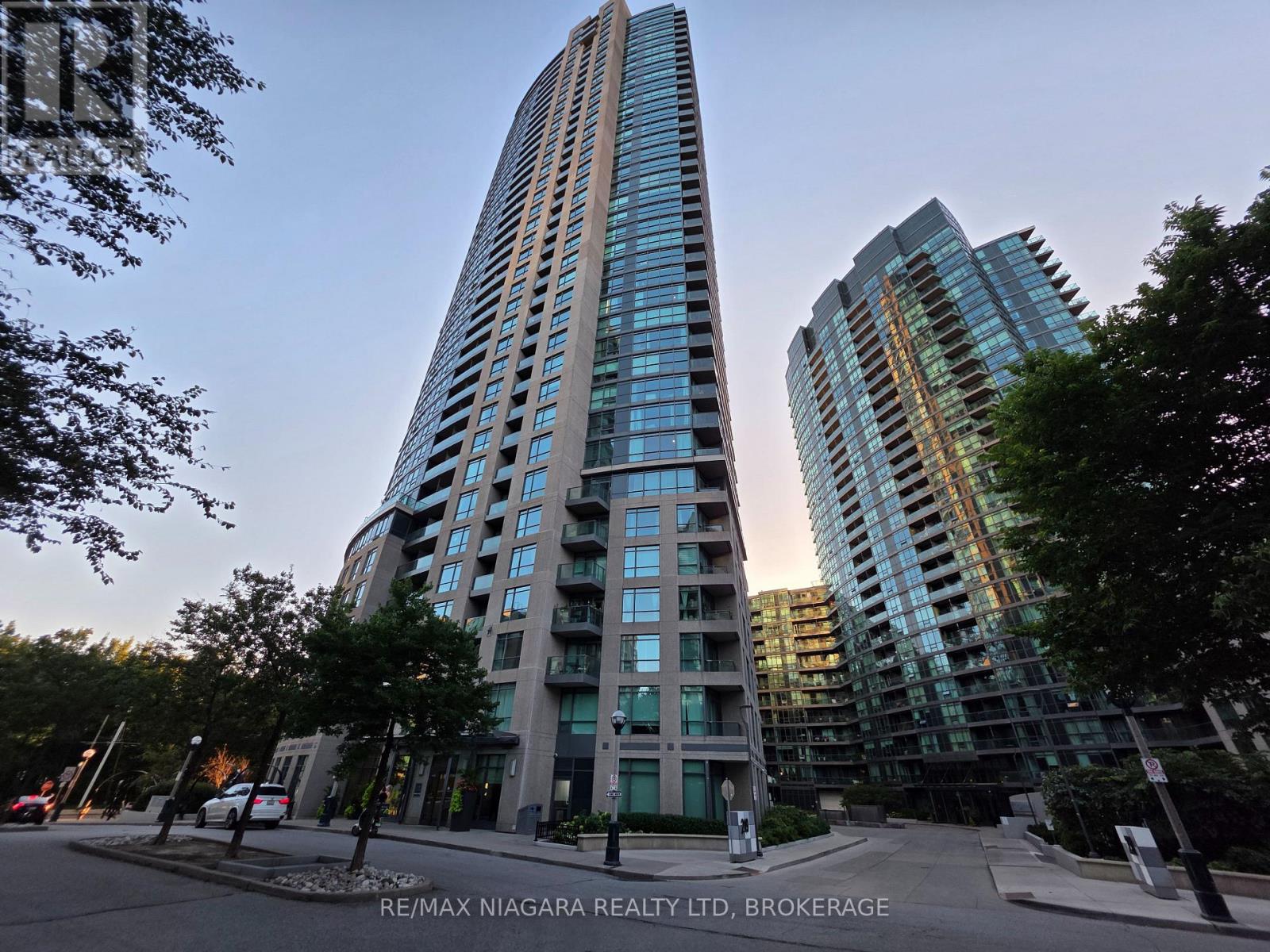 619 - 219 FORT YORK BOULEVARD, Toronto, Ontario