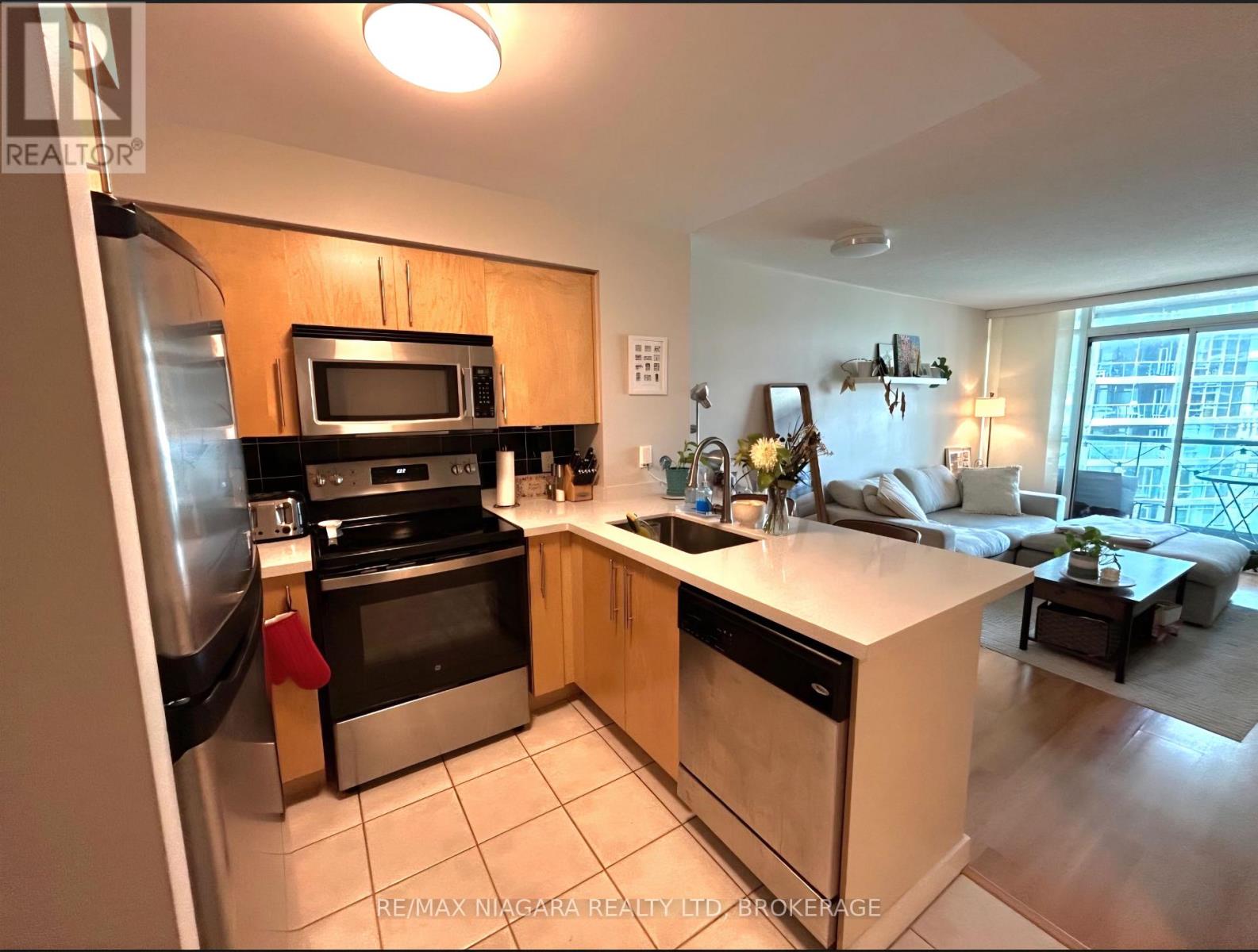 619 - 219 Fort York Boulevard, Toronto, Ontario  M5V 1B1 - Photo 5 - C13784908