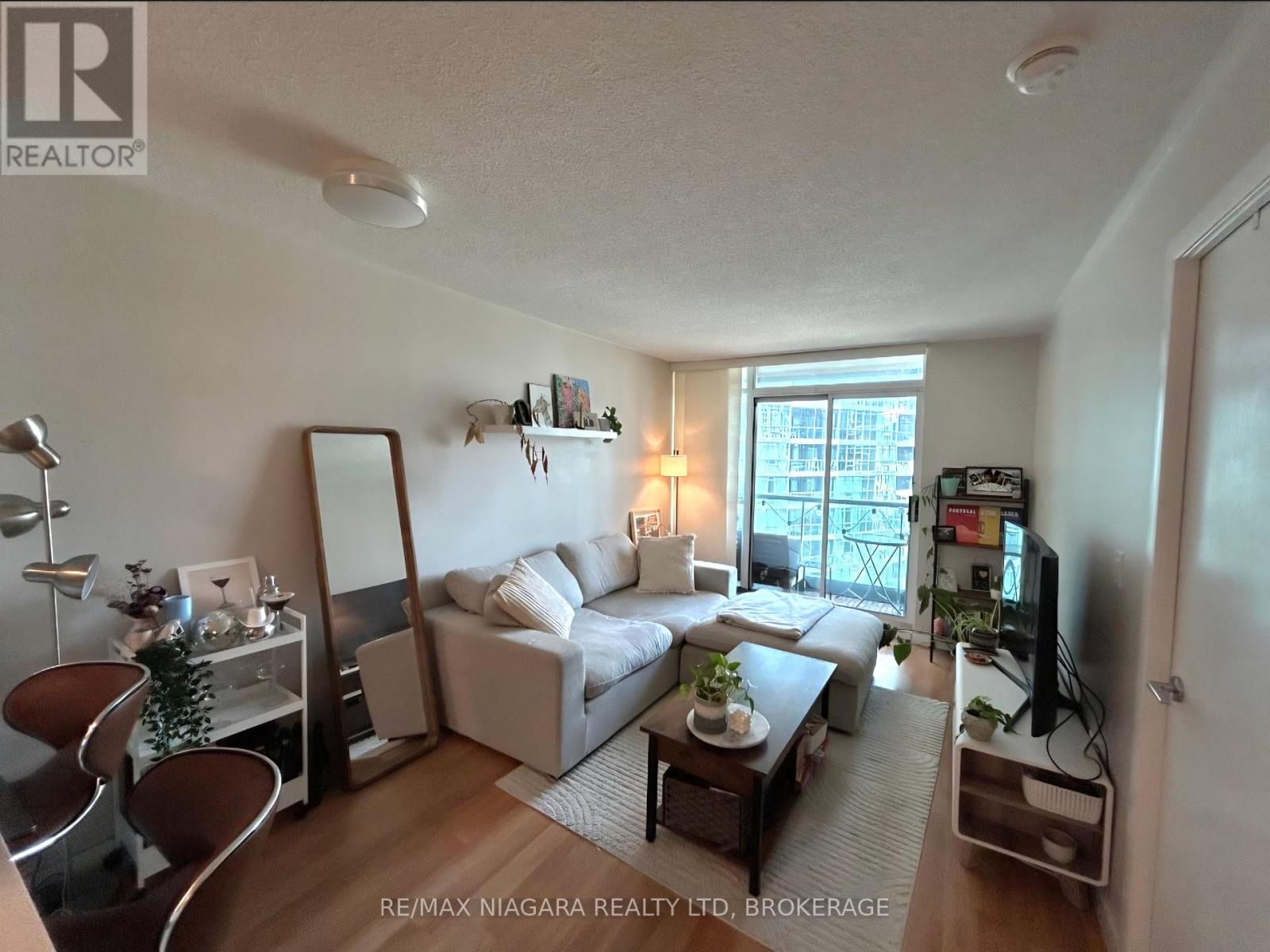619 - 219 Fort York Boulevard, Toronto, Ontario  M5V 1B1 - Photo 7 - C13784908