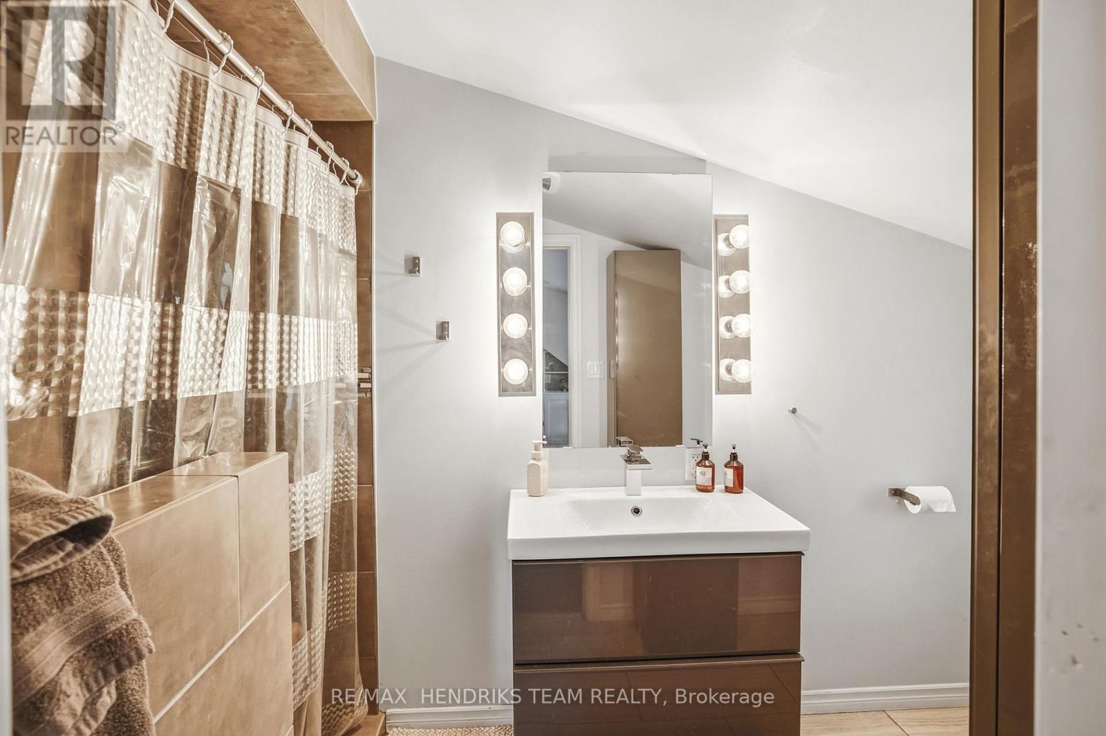 310 Aqueduct Street, Welland, Ontario  L3C 1E1 - Photo 47 - X13785122