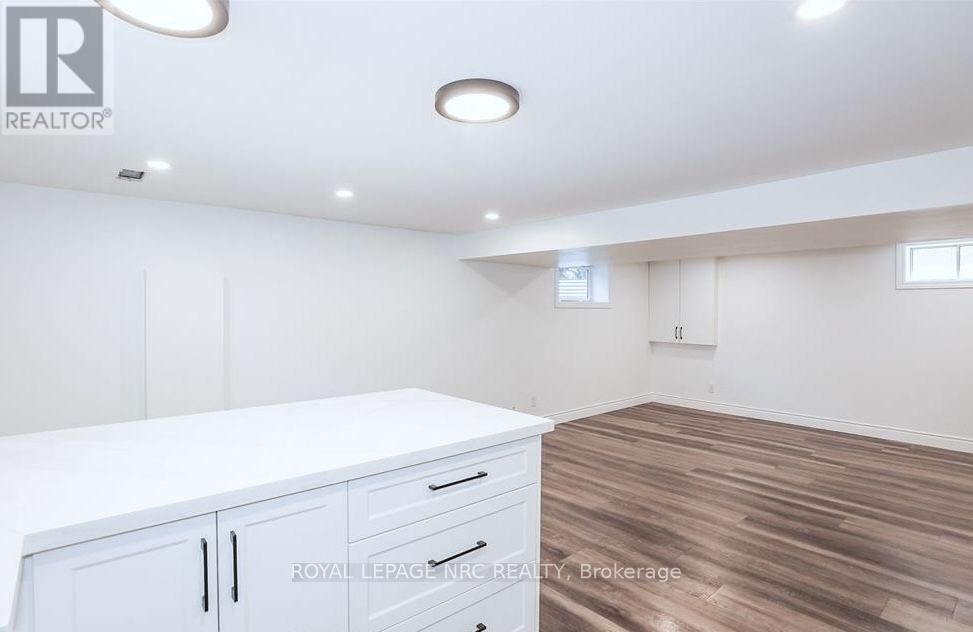 Lower - 125 Meredith Drive, St. Catharines, Ontario  L2M 6C5 - Photo 6 - X13785218