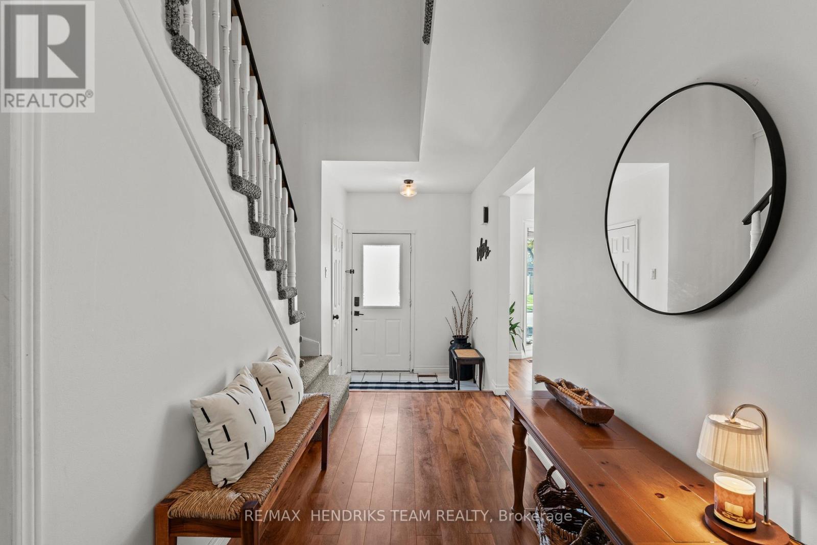 5 Harbour Drive, Hamilton, Ontario  L8E 4Z4 - Photo 6 - X13786226
