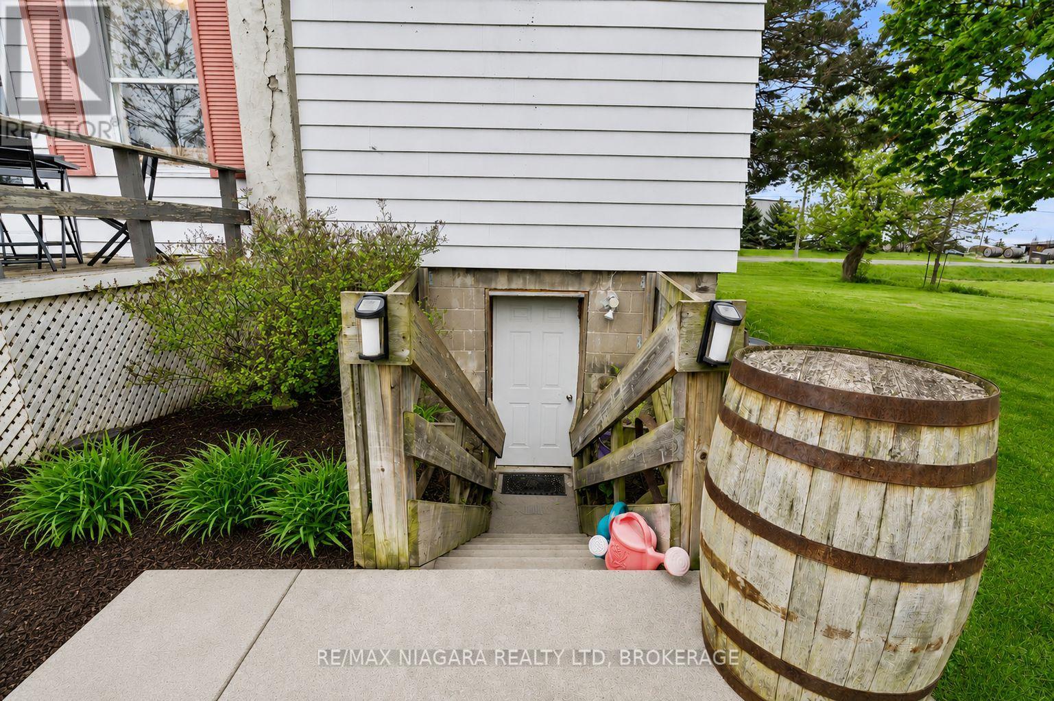 1068 Niagara Stone Road, Niagara-On-The-Lake, Ontario  L0S 1J0 - Photo 29 - X13786646