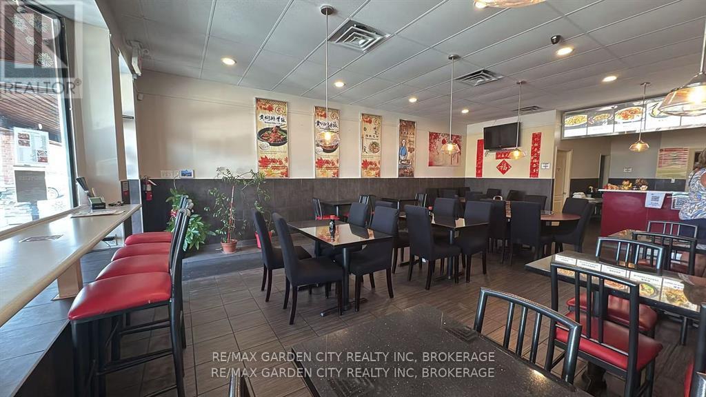 7 - 100 Fourth Avenue, St. Catharines, Ontario  L2S 3Z5 - Photo 6 - X13787008