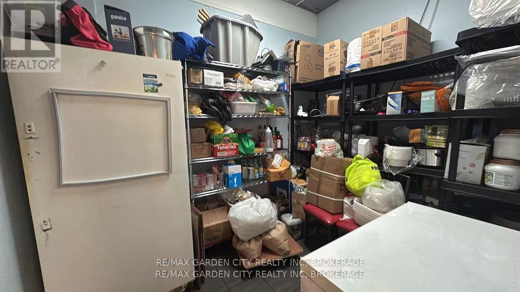 7 - 100 Fourth Avenue, St. Catharines, Ontario  L2S 3Z5 - Photo 8 - X13787008