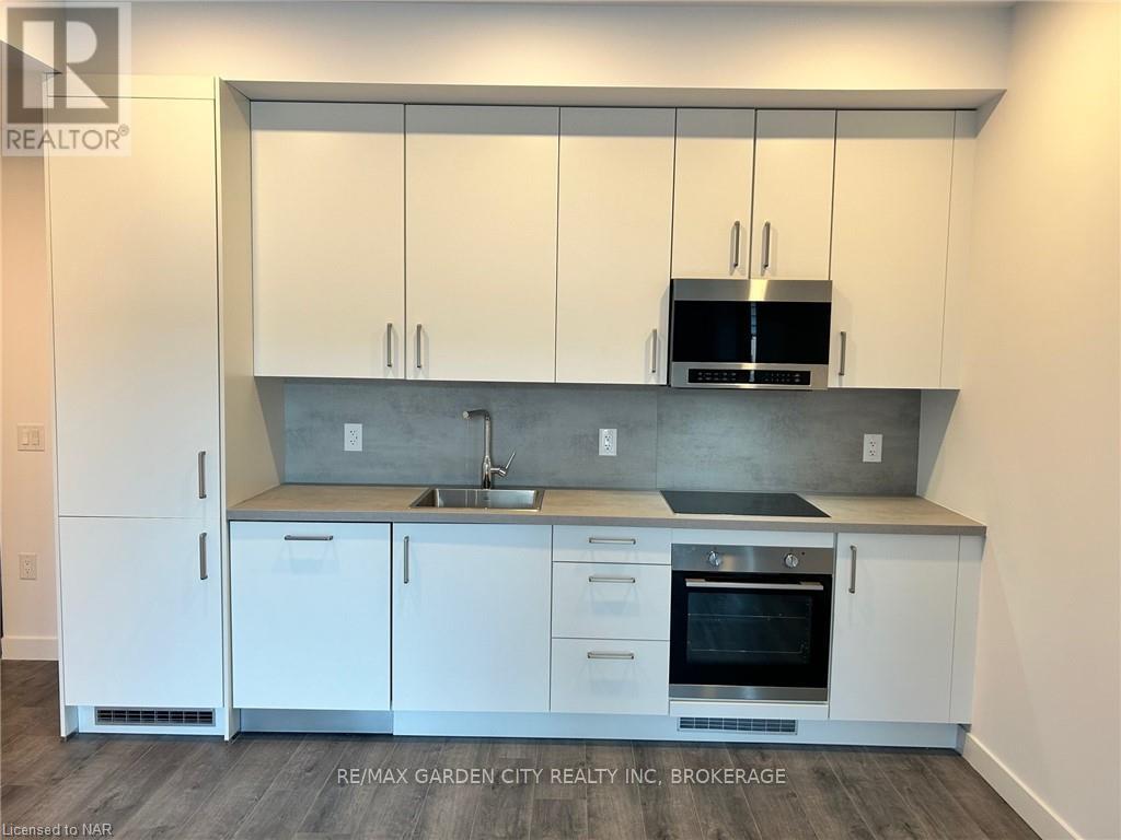213 - 7549b Kalar Road, Niagara Falls, Ontario  L2H 0X2 - Photo 2 - X13787134