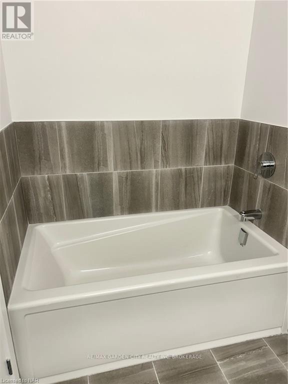 213 - 7549b Kalar Road, Niagara Falls, Ontario  L2H 0X2 - Photo 20 - X13787134