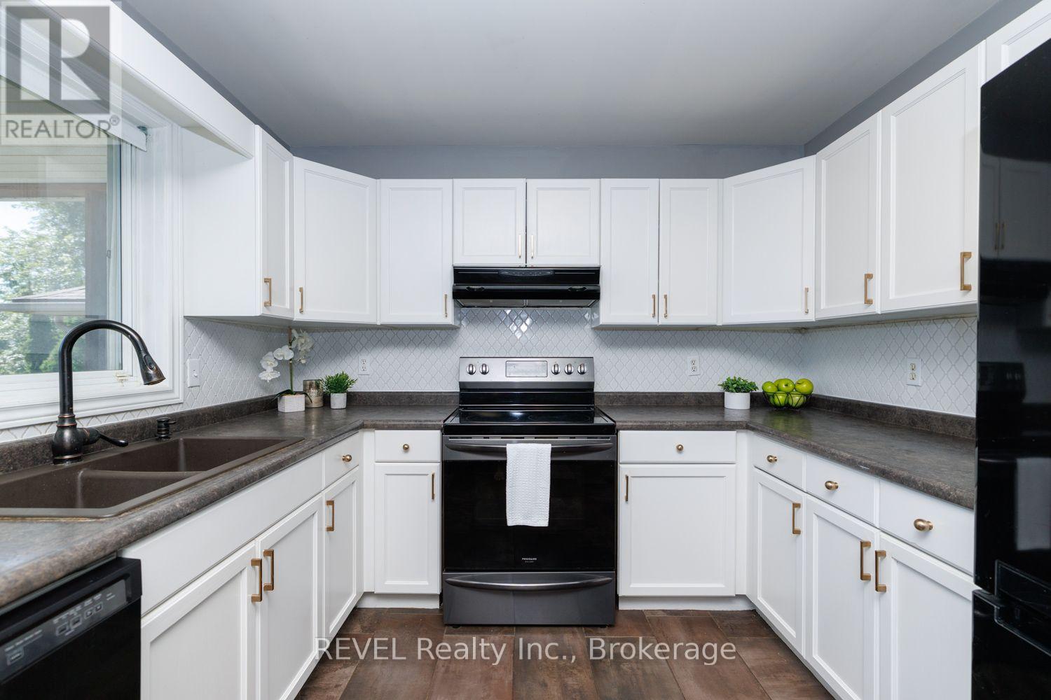 2779 Baker Road, Fort Erie, Ontario  L0S 1S0 - Photo 13 - X13787428