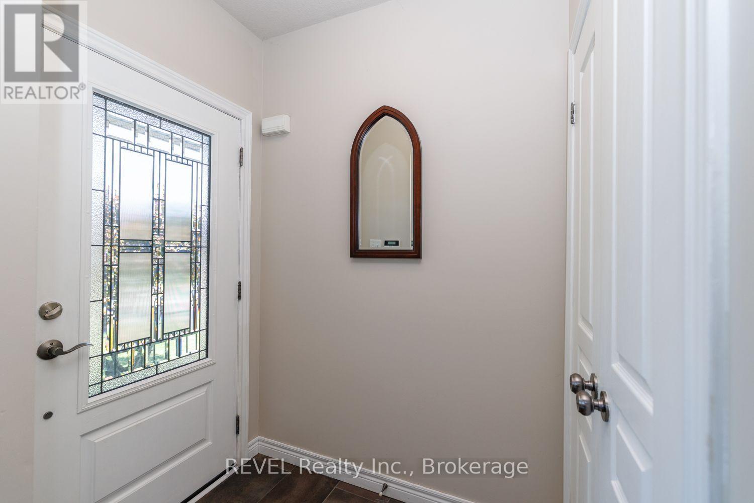 2779 Baker Road, Fort Erie, Ontario  L0S 1S0 - Photo 5 - X13787428