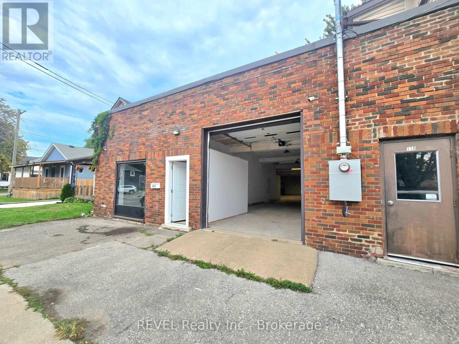 108 Duncan Street, Welland, Ontario  L3B 2E2 - Photo 4 - X13788808