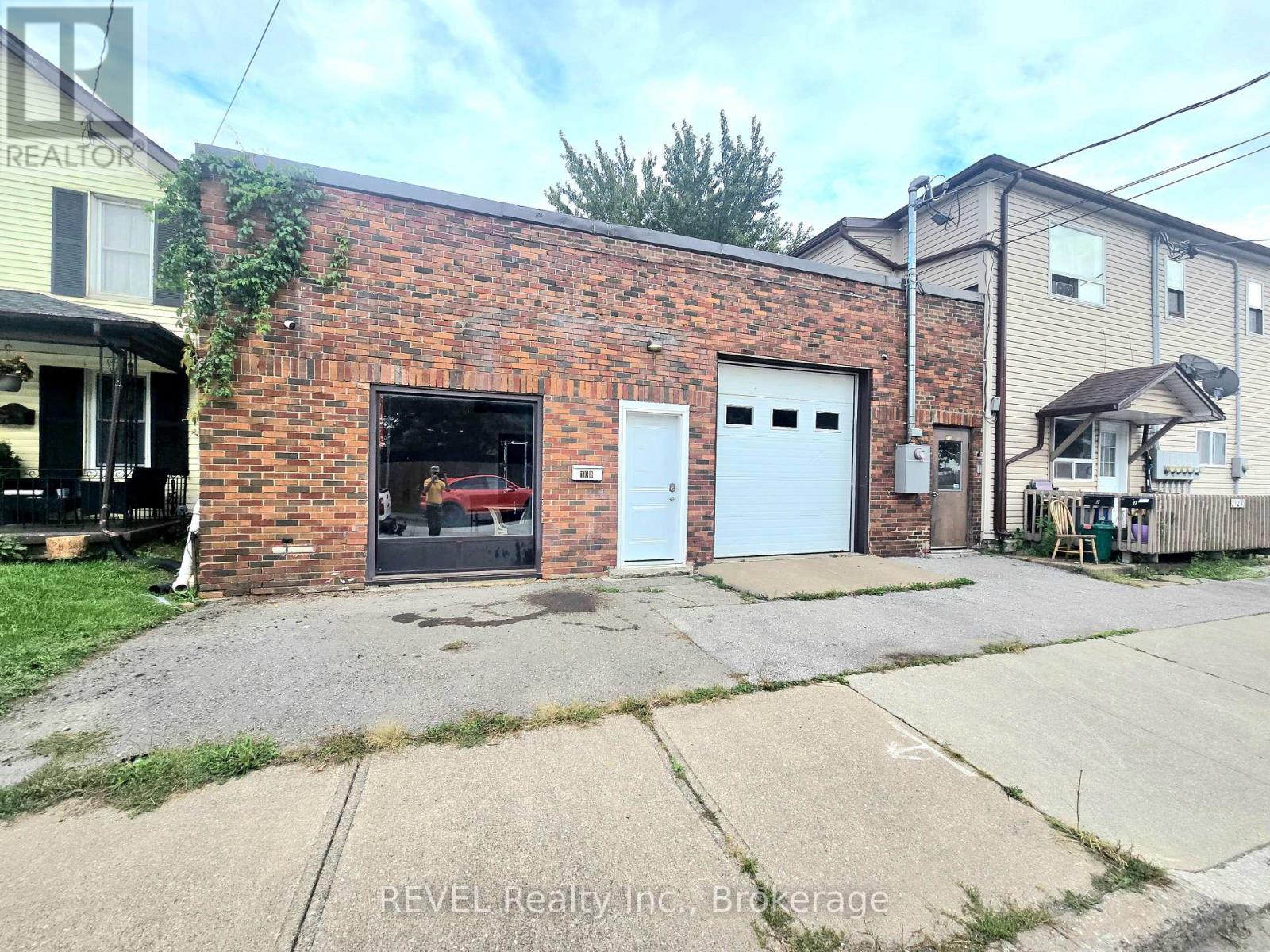 108 Duncan Street, Welland, Ontario  L3B 2E2 - Photo 5 - X13788808