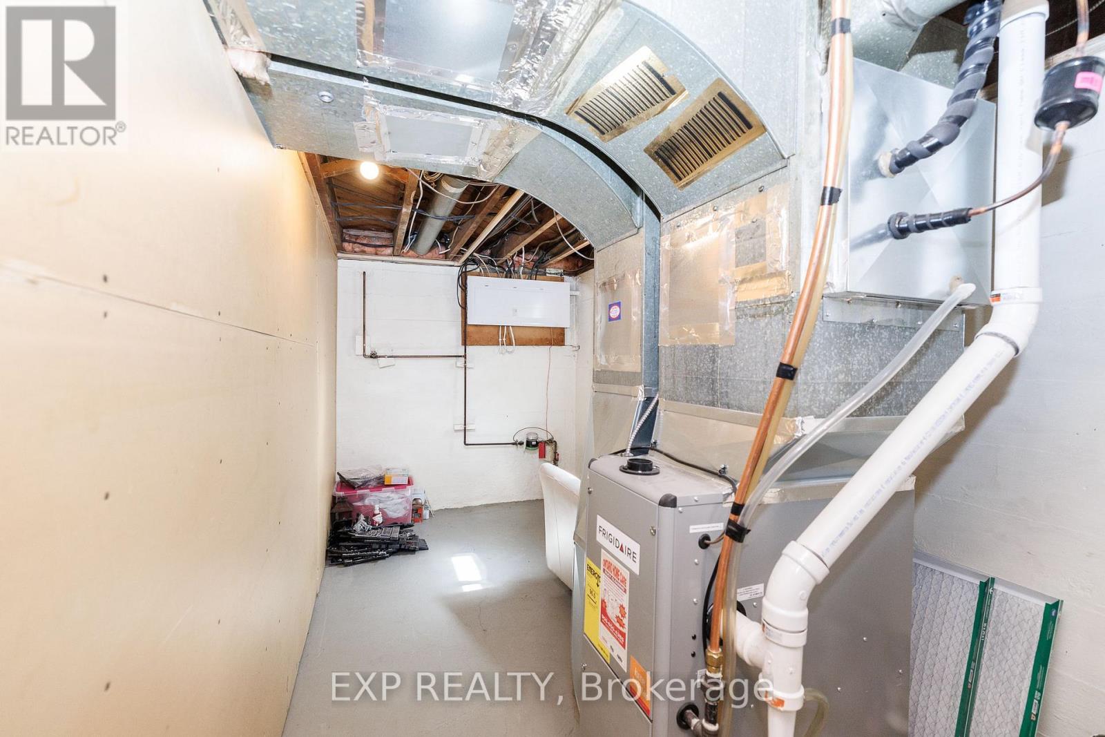 61 Marmora Street, St. Catharines, Ontario  L2P 3C2 - Photo 28 - X13788982
