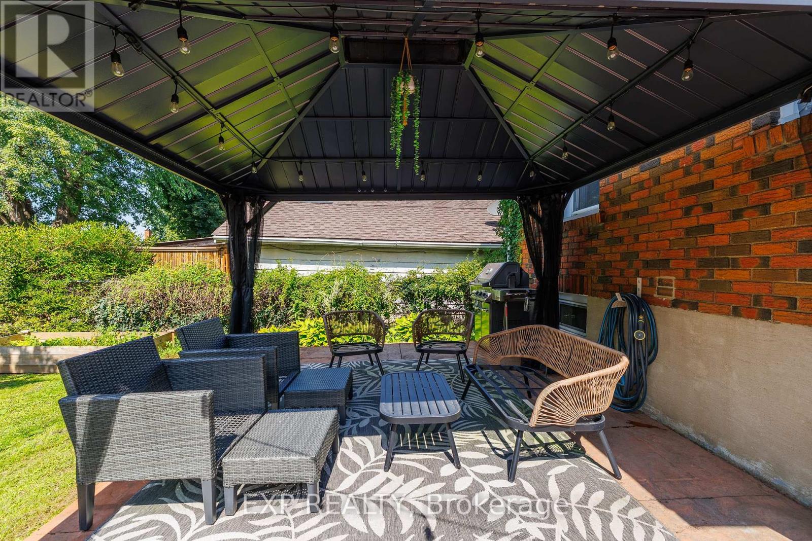 61 Marmora Street, St. Catharines, Ontario  L2P 3C2 - Photo 31 - X13788982