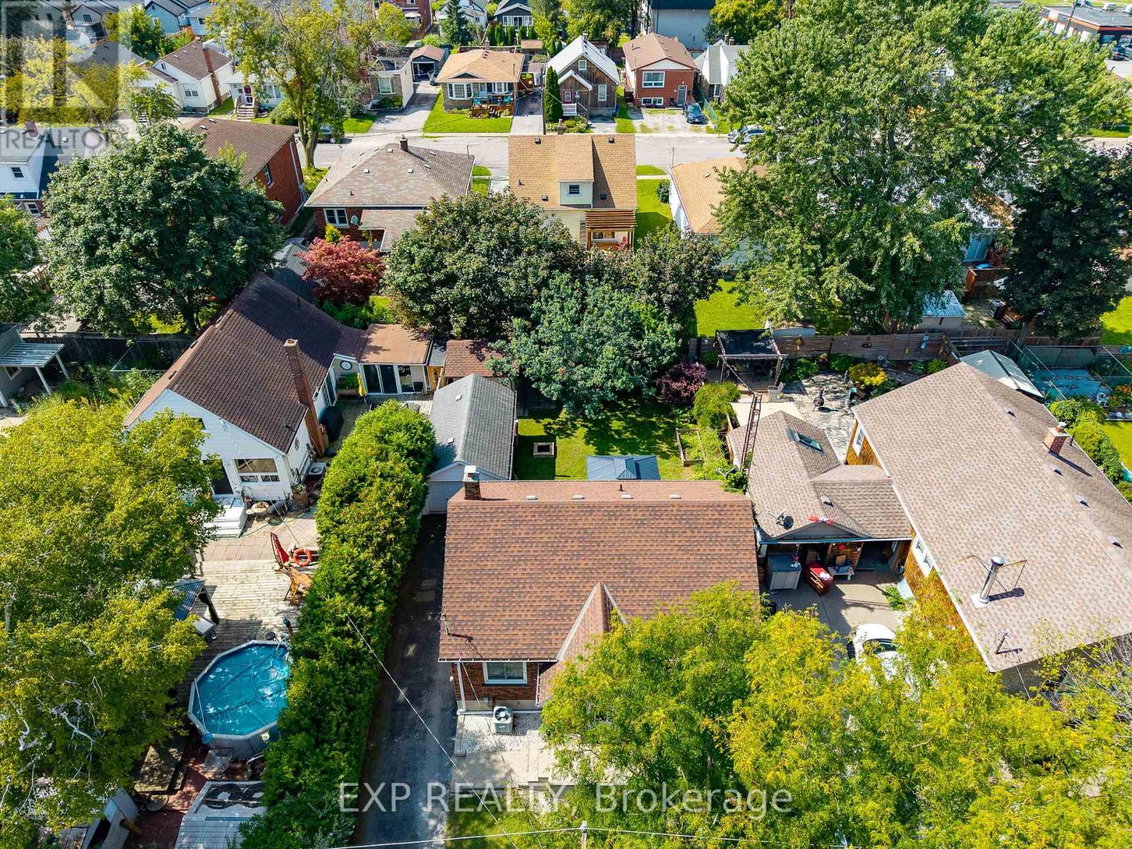 61 Marmora Street, St. Catharines, Ontario  L2P 3C2 - Photo 4 - X13788982